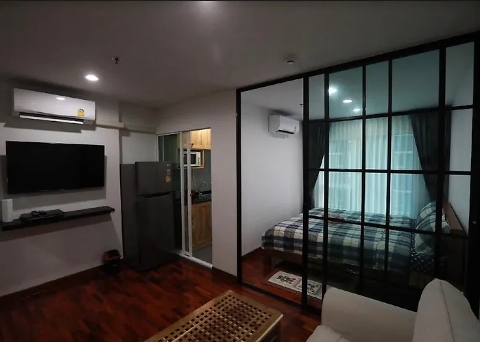Room In Condo - Private Cozy Mrt Bangson Free Wifinetflixpoolgym