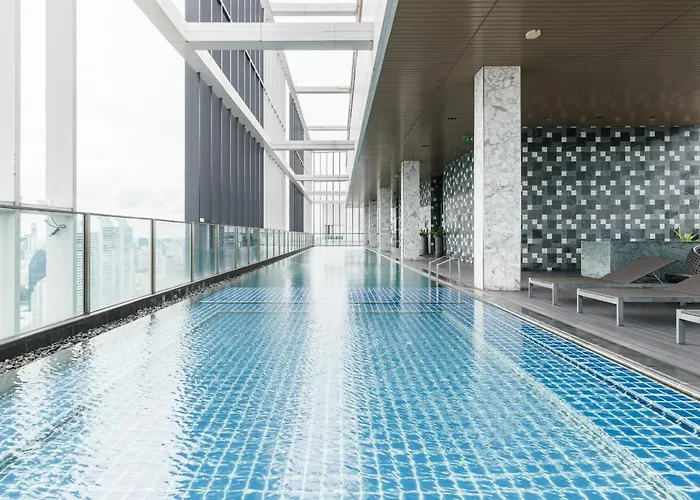 Sky Pool,Wi-Fi,Netflix, Bts Phromphong Station