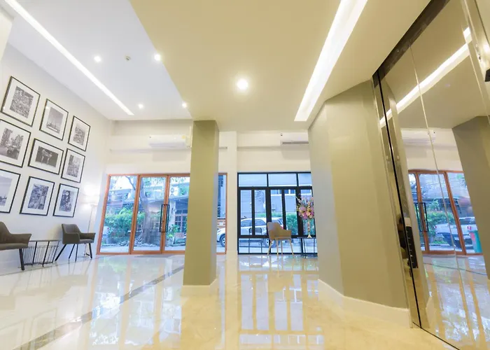 Metro hotel