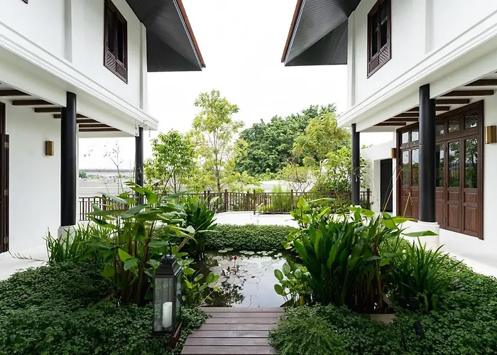 Siri Sala Private Thai Villa