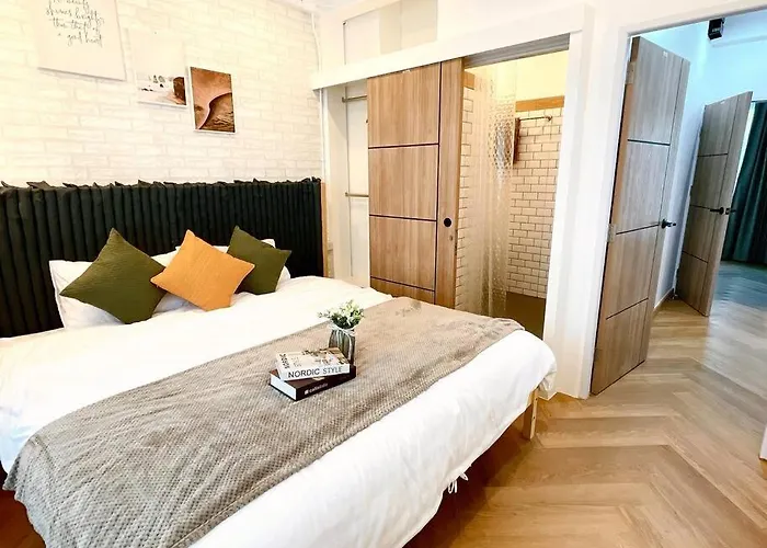 Entire Floor,Decorated Cozy Home, Near Grand Palace