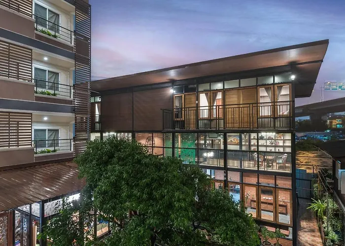Thananya Apartment