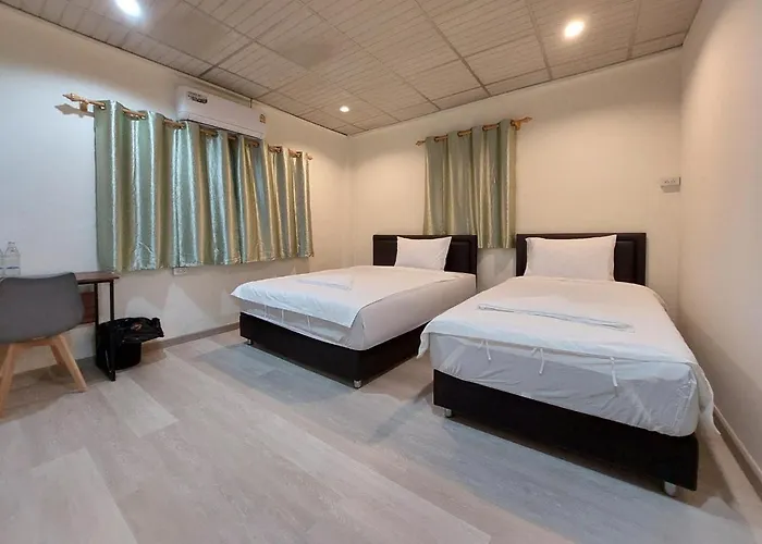 Chaiwat Hostel