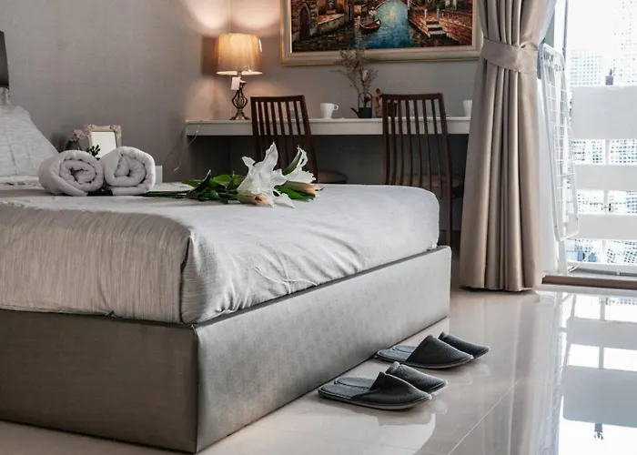 Warm Stay In City Center T232