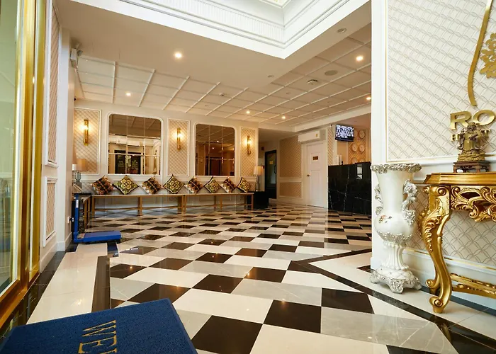 Rose Apple Hotel