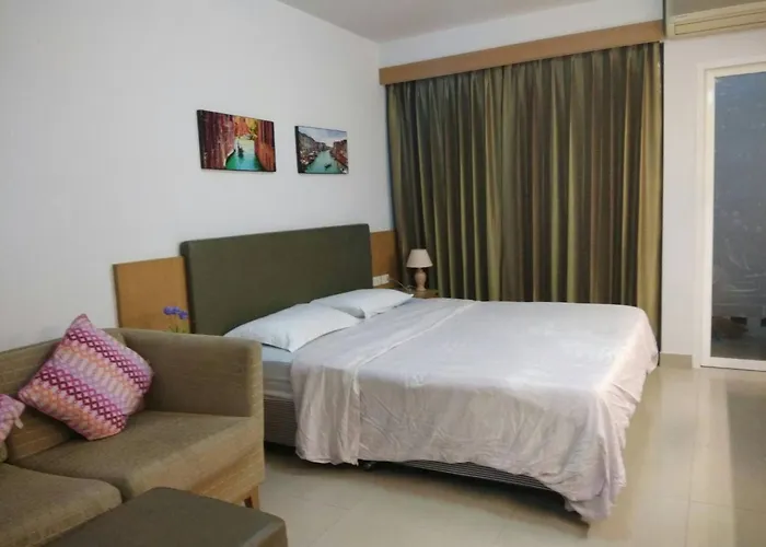 Savi Rooms Deluxe 3 Nr Bangkok Piyavet Hospital