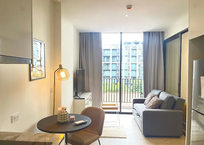 Sukhumvit10 Asoke Nana Terminal 21 Korea Town 月租公寓 免费接机服务