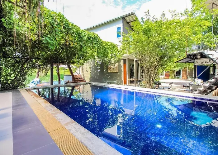 Oyo 271 The Resort Romklao
