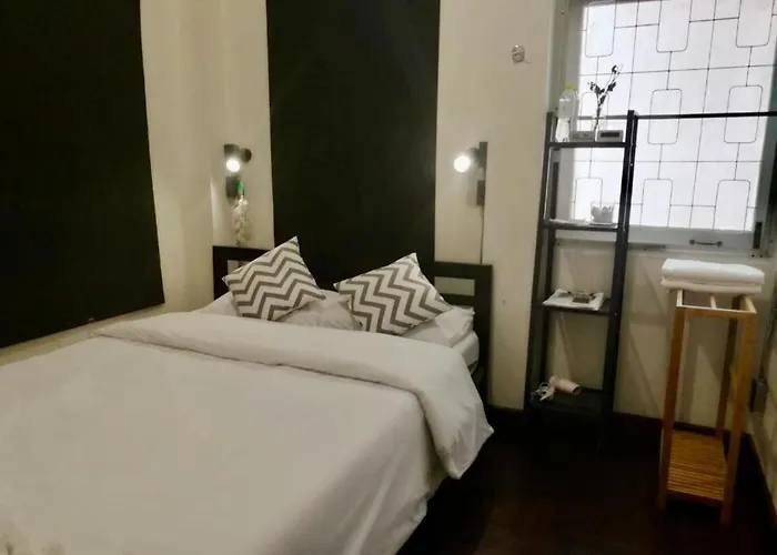 Silom Dream Catcher Rainbow Hostel