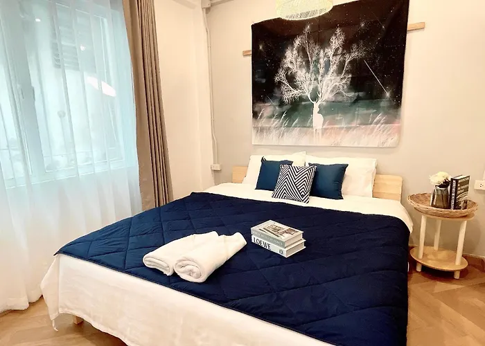 Great Relaxing In Oldtown, Entire Floor, Near Grand Palace