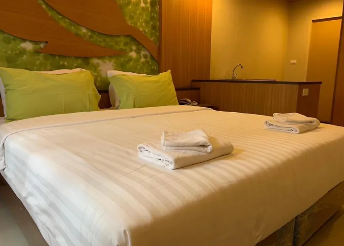 Le Ram Hotel No Windows