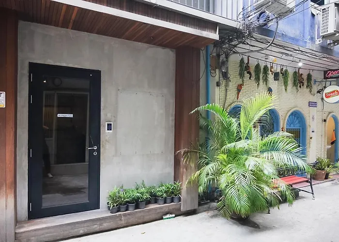 XX Go Inn Silom Bts Surasak Bkk โกอินน์ สีลม Bts สถานีสุรศักดิ์