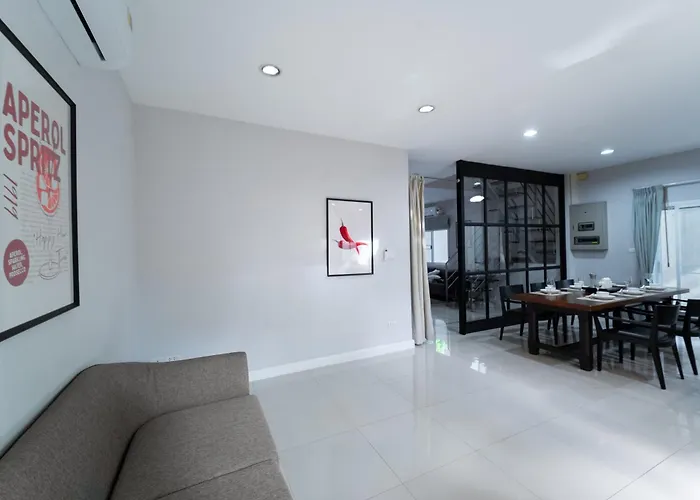 5 Star Spacious & Bright 4Br House With Cinema