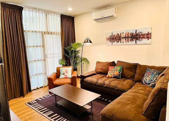 7 Beds Villa Emquartier Btsthonglor Phrom Phong