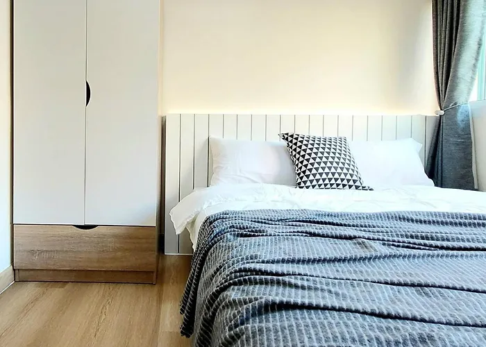 Joyful Room Poppular Condo P1