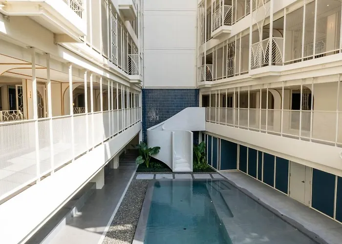 Yanh Ratchawat Hotel