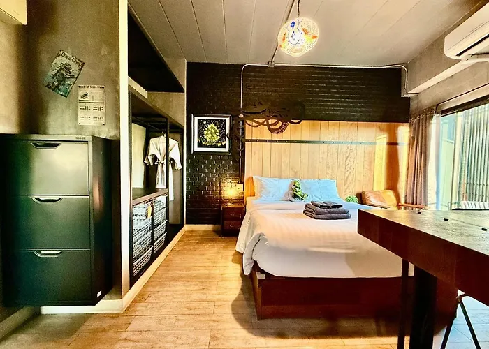 Rent V38 #420 Friendly Thailand