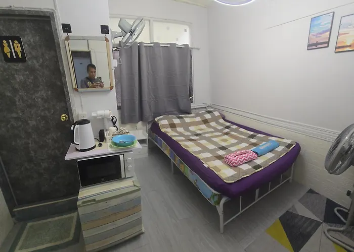 103 Olan Place Apartment With Fan And Near Skytrain And Free Wi-Fi