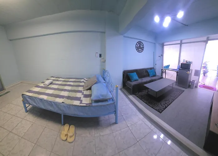Beautiful Studio 107 Apartment With Nice Living Room With Wifi