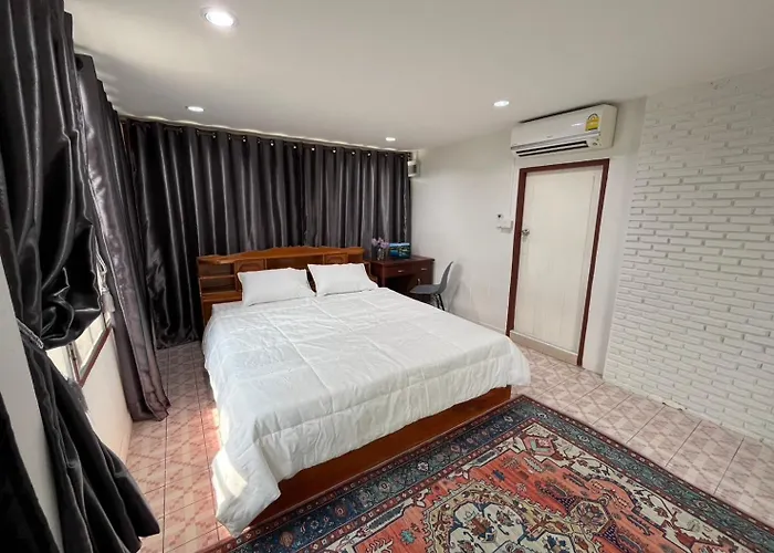 Baan Saen Saran guest house