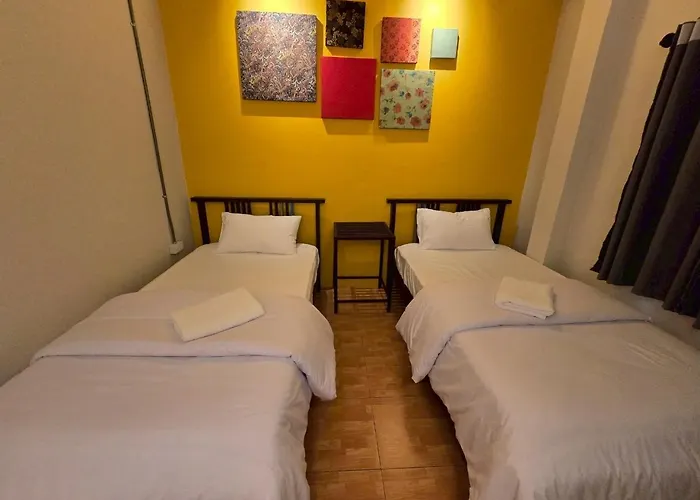 Lhong Krung Hostel