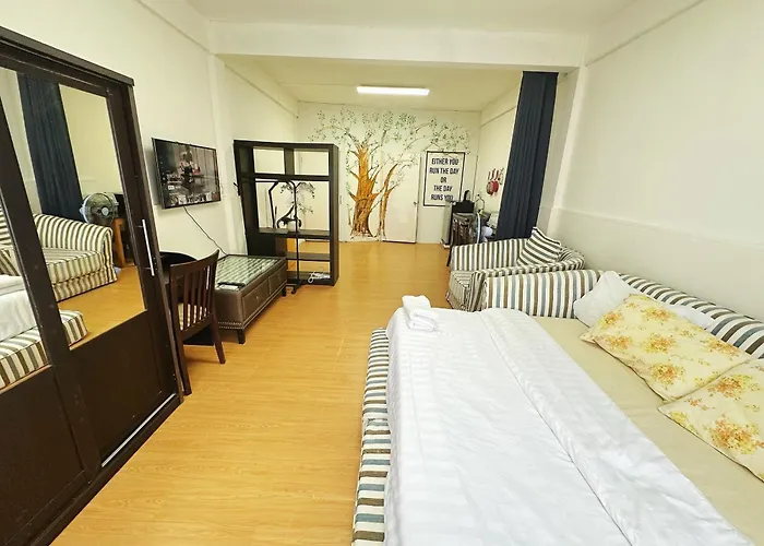 Top Location! 800M Mrt Rama9
