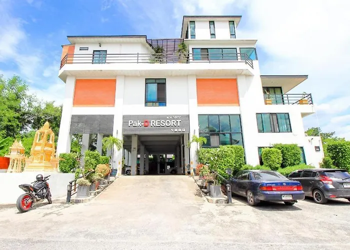 Oyo 318 Pakd Resort