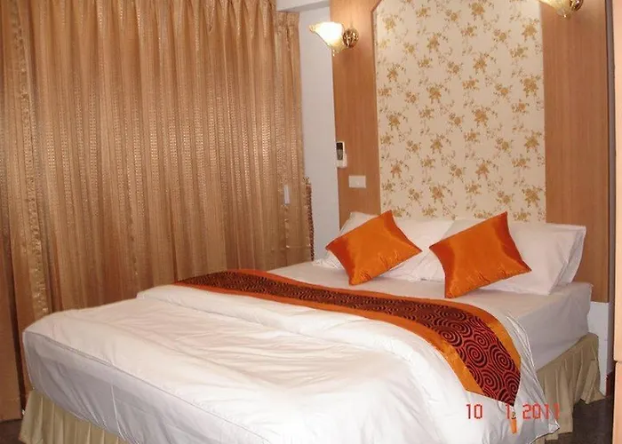 Diamond Sweet Hotel