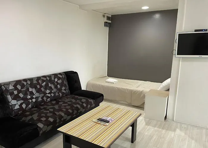 Sakun Place