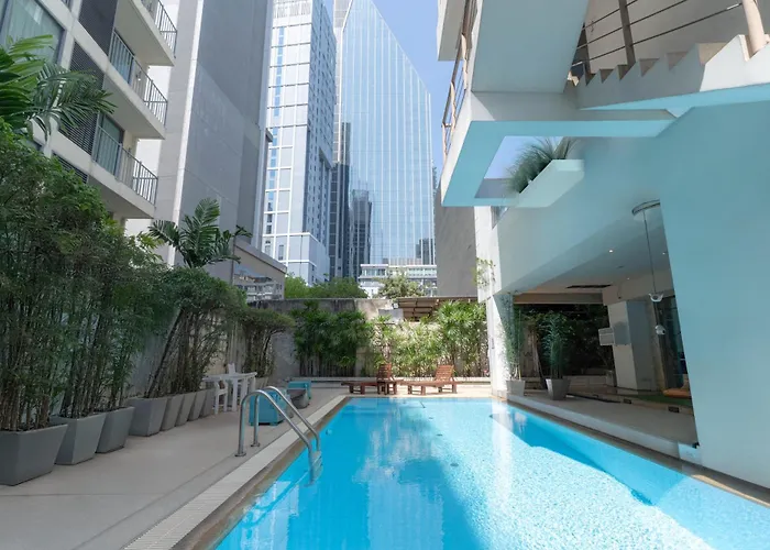 Journeyhub Sukhumvit 26, Bangkok