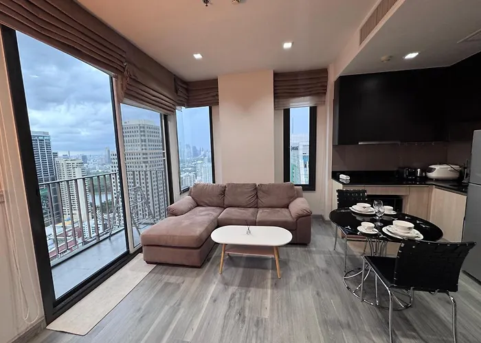 Luxury Condo In Central Asoke