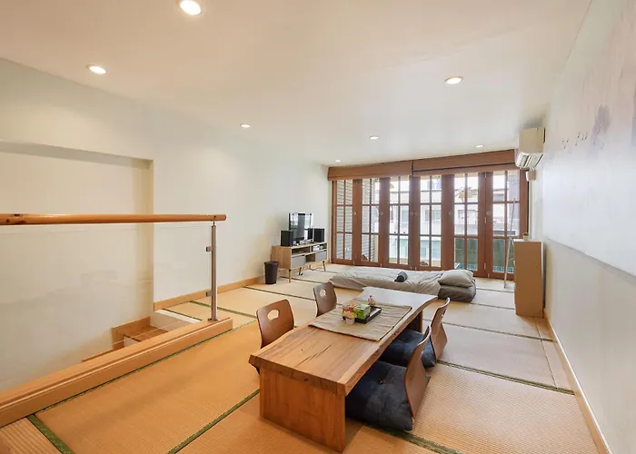 Bangkok Japanese Inspired Townhome Near Ekkamai Bts