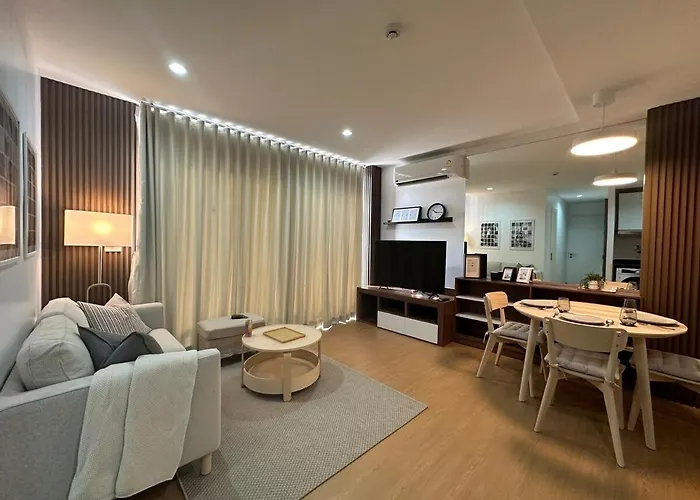 6Th Avenue Sukhumvit Bkk 301 Bts Asoke Nana Mrt