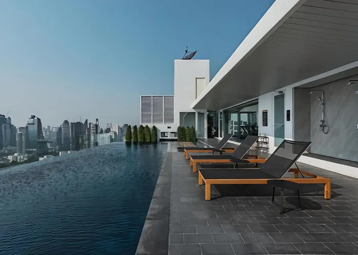 Large Apartment 5Min From Ekkamai Bts
