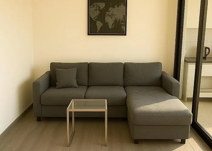 1 Bedroom Bangkok Skyline View Apartment At On-Nut