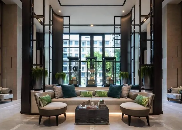 Luxury Condominium Heart Of Bkk Ekkamai