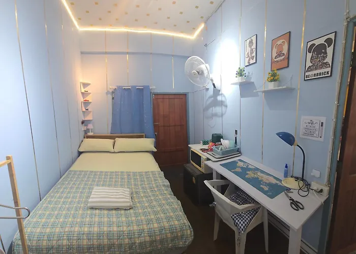 100 Luxury Air Con Studio Apartment With Private Balcony