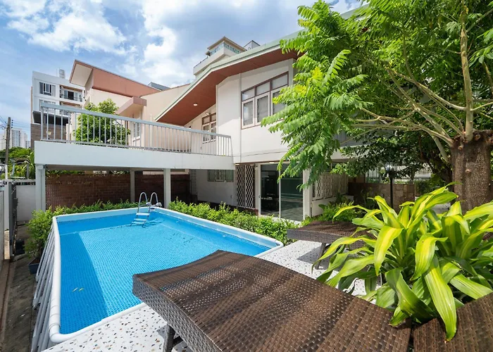 Miq S22 Pool Villa Phromphong Emsphere 5Br