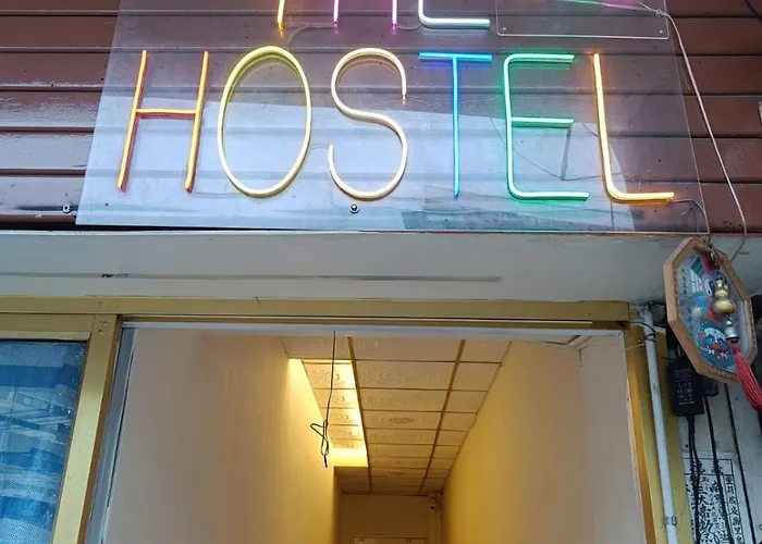 The House Hostel 2
