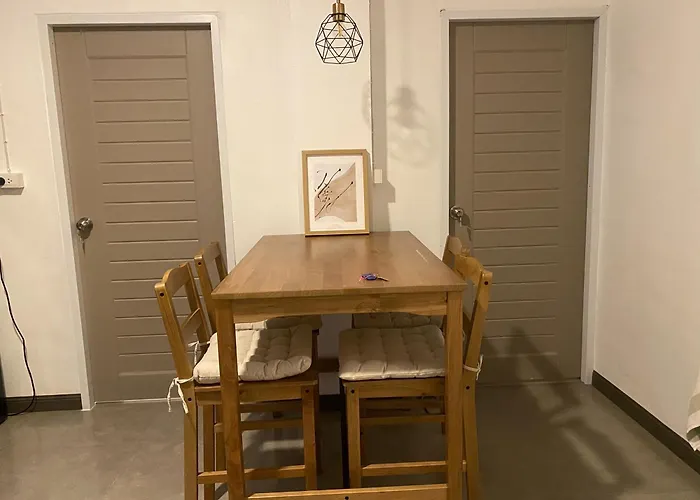 Modern 2Br Condo - Foodie Market 11 Mins, Bangna Trade Road 12 Mins, Mega Bangna Close