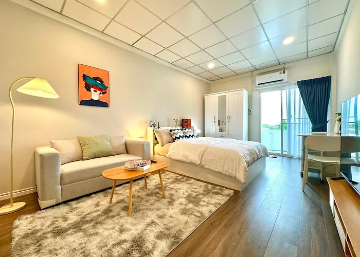 Modern Thai Hideout