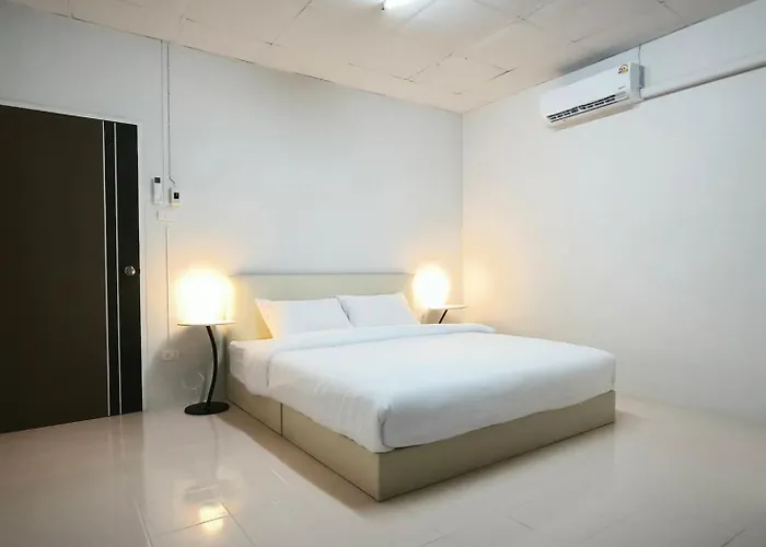 Chanom House