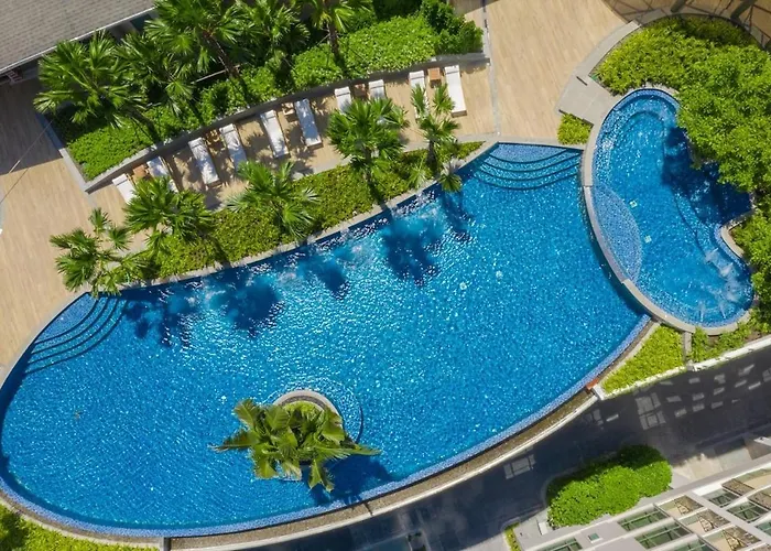 Amazing Pool And Luxury Condo Unit Near Phrom Phong Bts