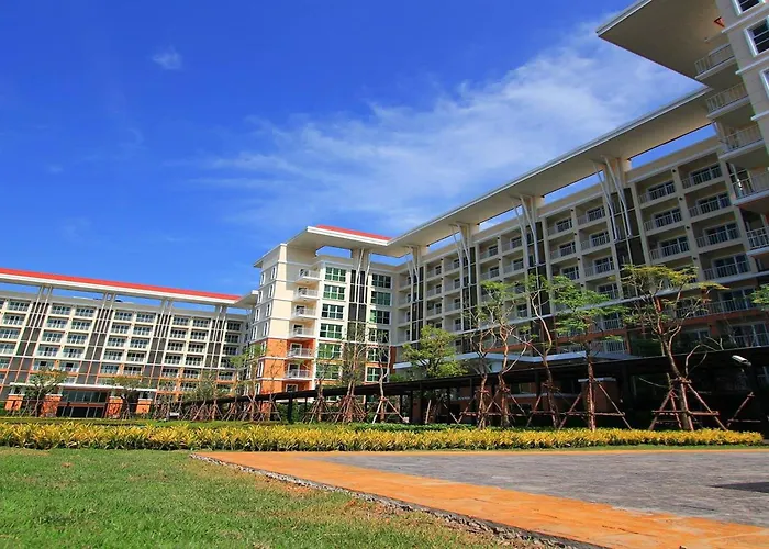 The Grow Hotel & Residence
