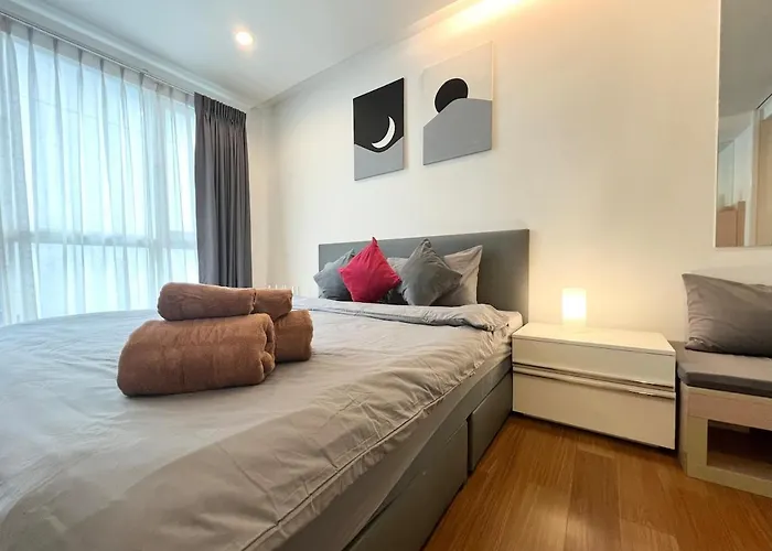 Comfy Entire Home Steps To Bts & Mrt Sukhumvit Min 14 Nights