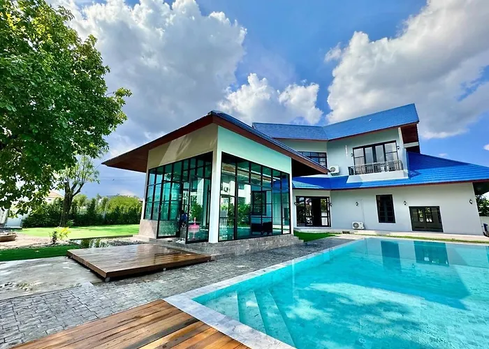 Tarzan Dz Bangkok Luxurious Villa