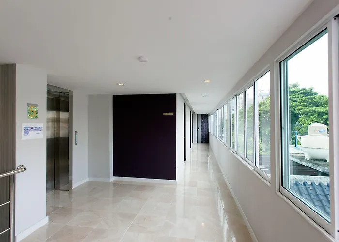 Nantra Ploenchit Hotel