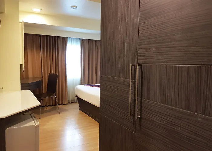 Studio Sukhumvit 11 By Icheck Inn