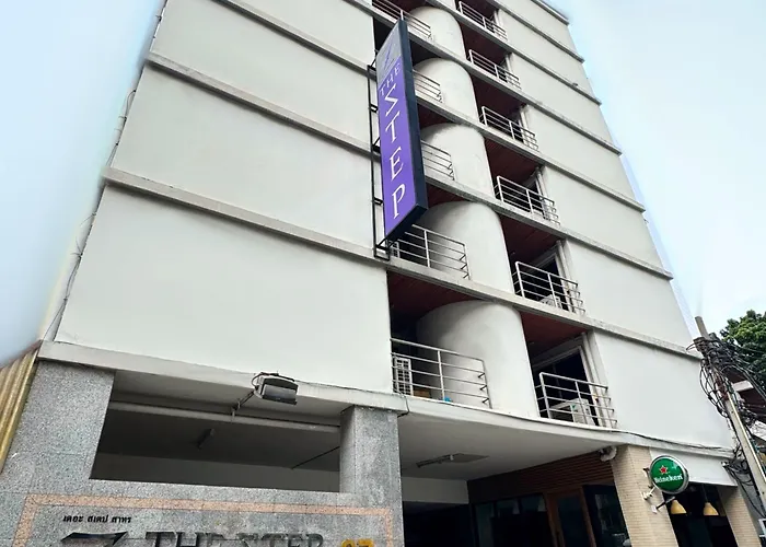 Collection O The Step Sathorn