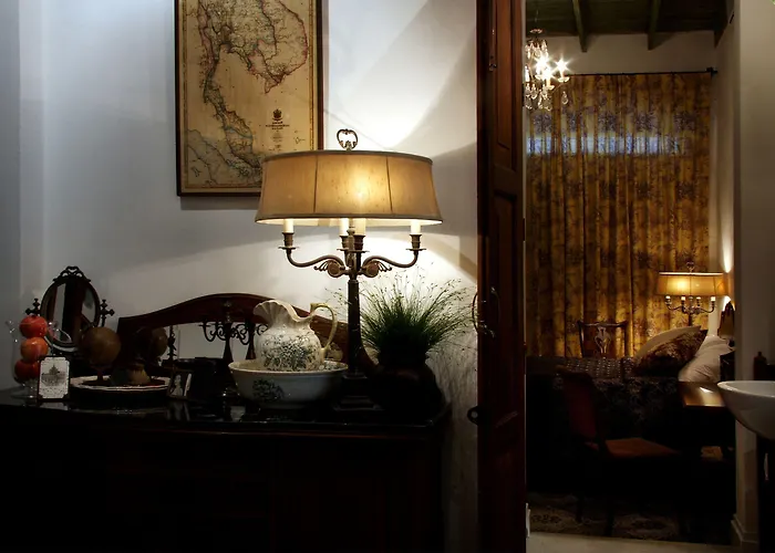 The Bhuthorn Bed & Breakfast